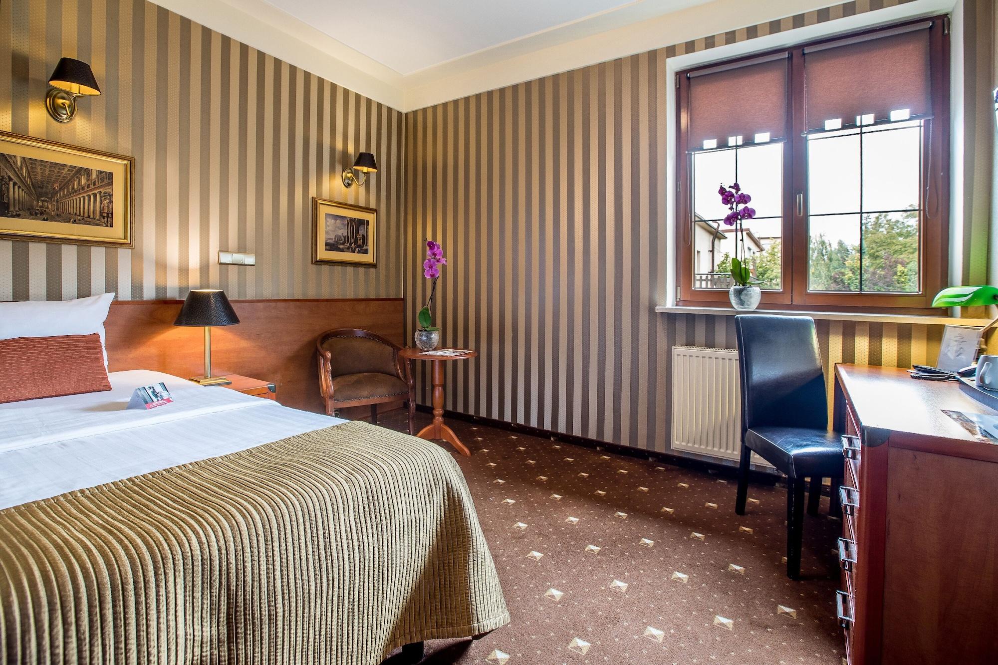 Hotel Diament Bella Notte Katowice - Chorzów Buitenkant foto