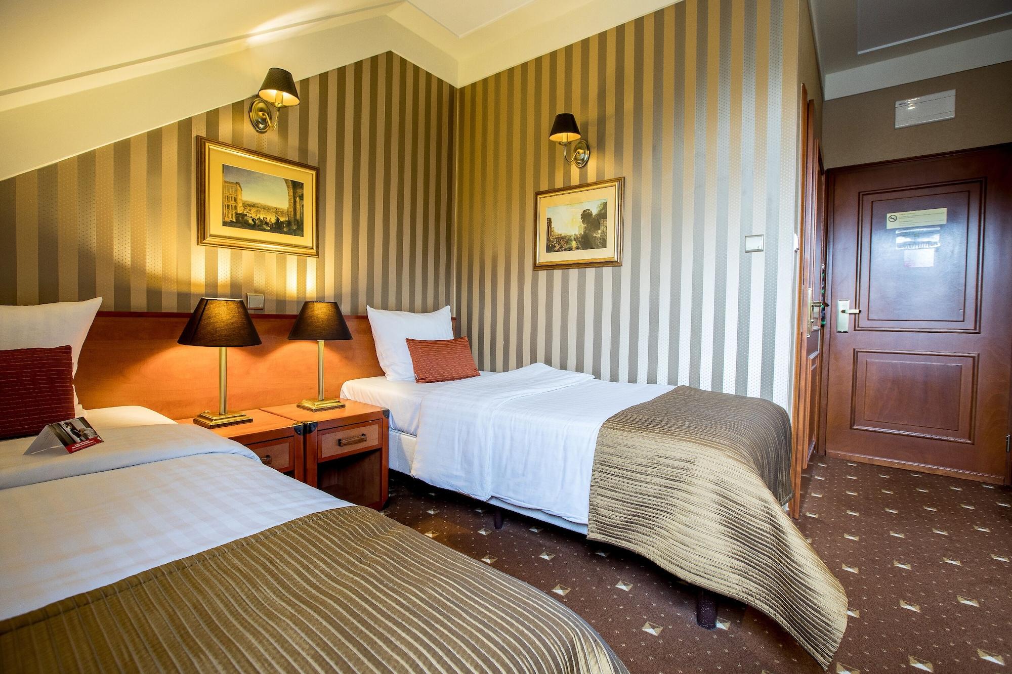 Hotel Diament Bella Notte Katowice - Chorzów Buitenkant foto