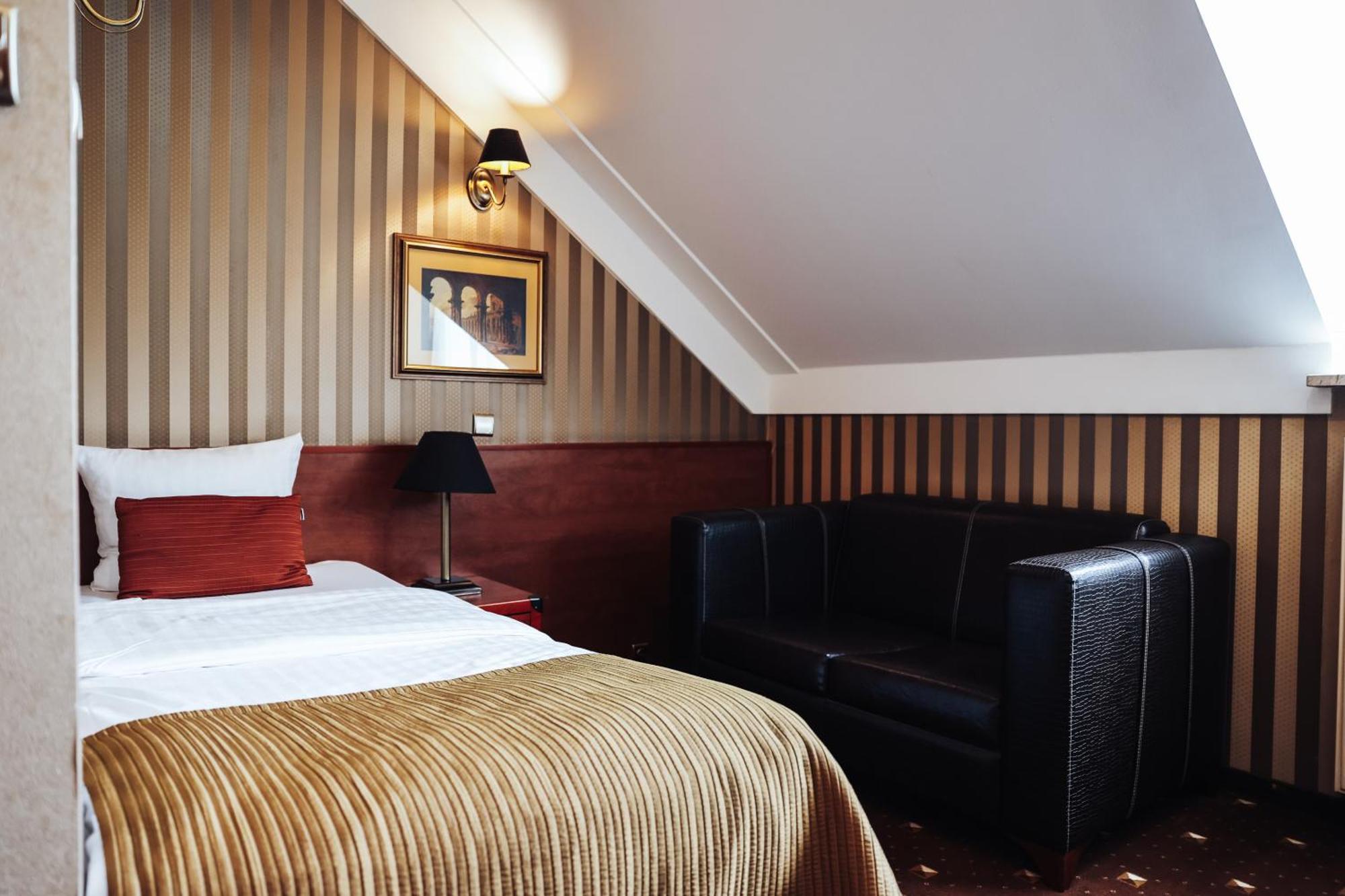Hotel Diament Bella Notte Katowice - Chorzów Buitenkant foto