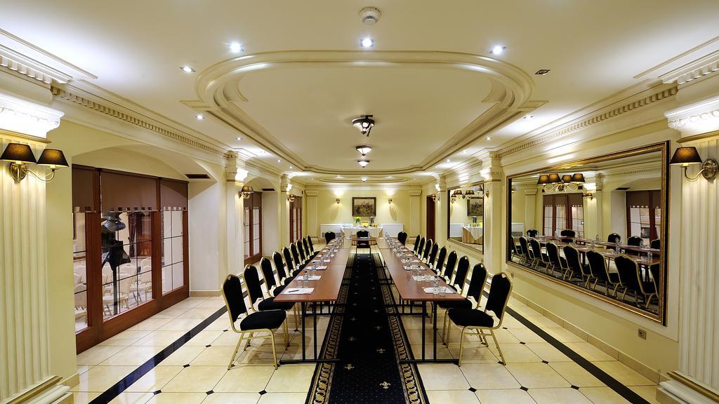Hotel Diament Bella Notte Katowice - Chorzów Buitenkant foto